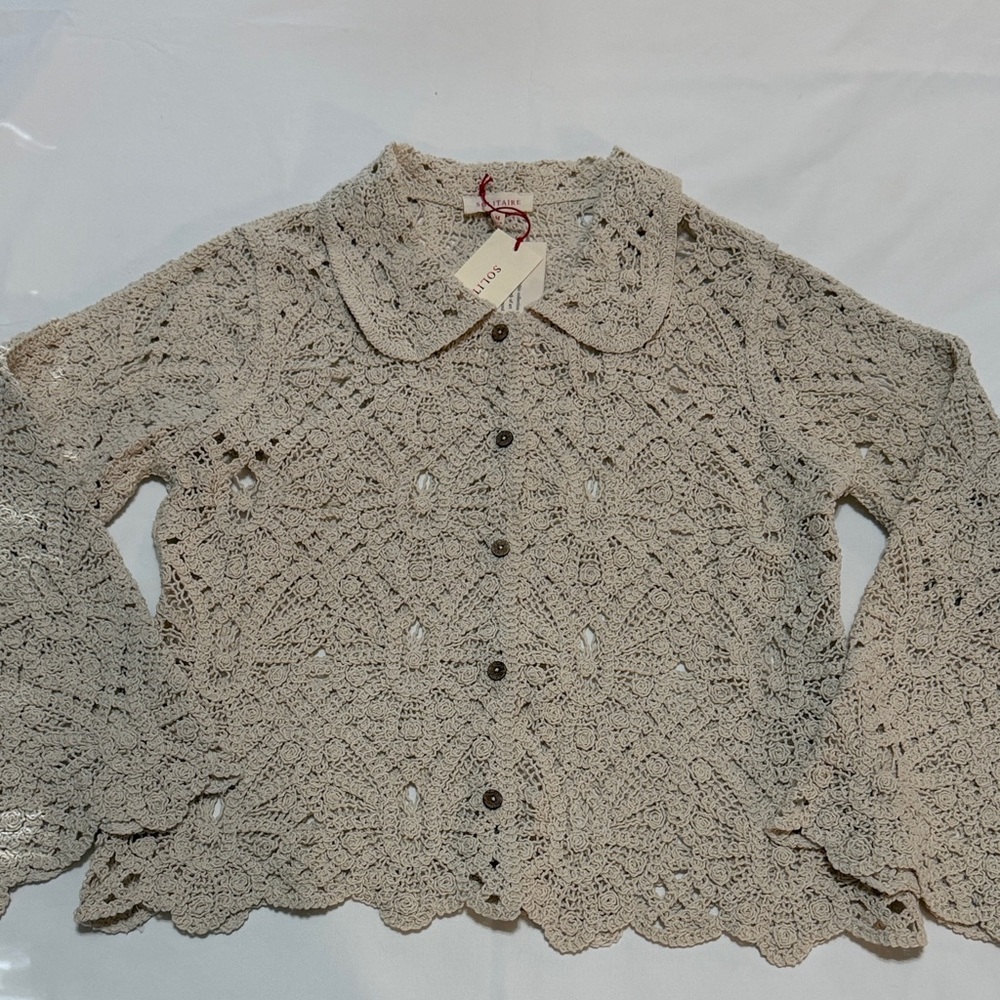 Solitaire Crochet Button-Up Cardigan Tan M NWT